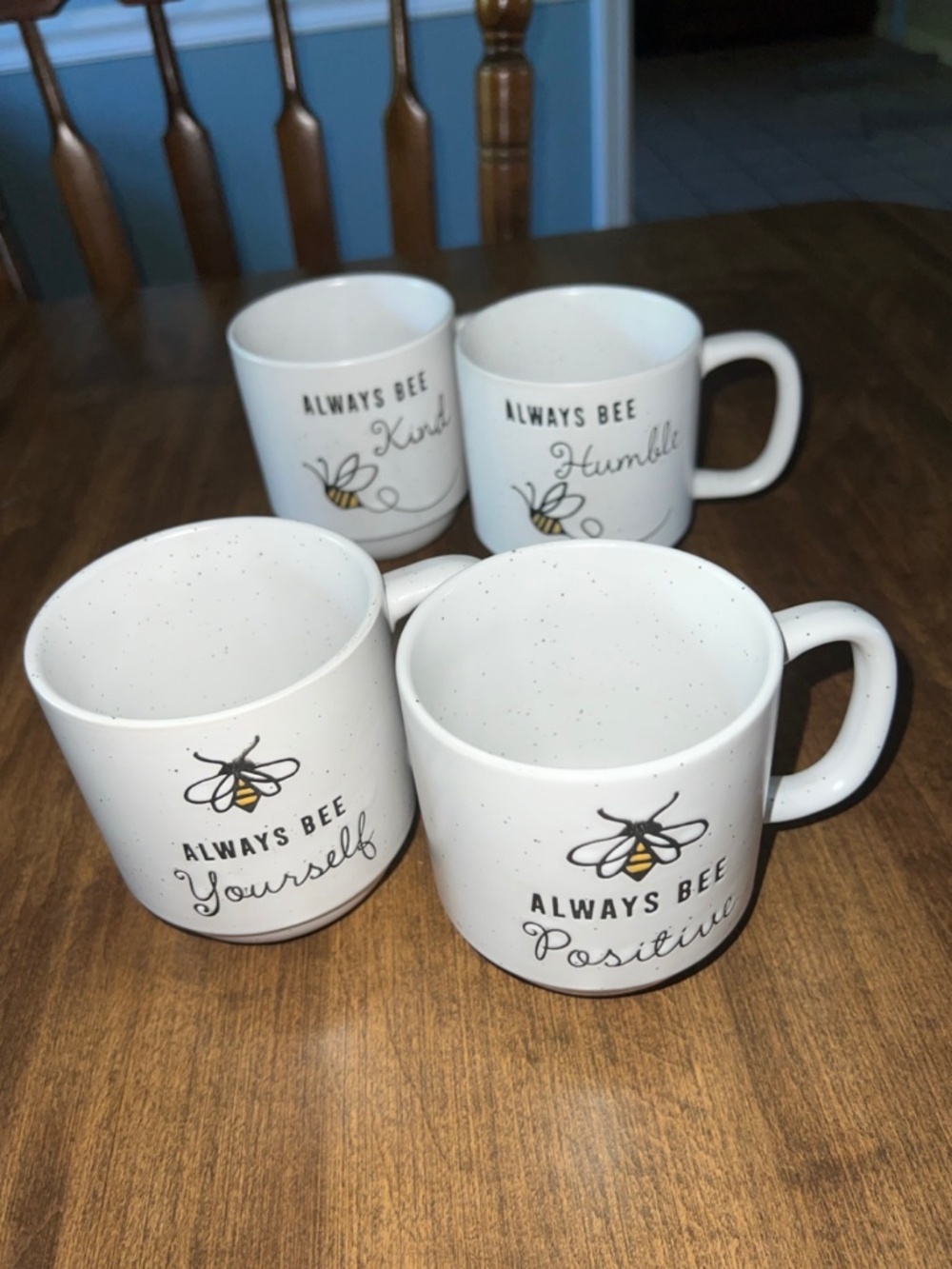 4 Heartland Hive Coffee Mugs